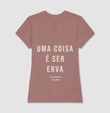 Uma coisa é ser erva outra coisa é ser raiz