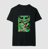 Alien Smoking