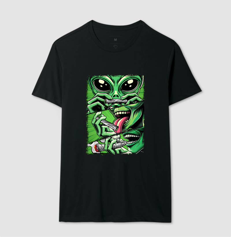 Alien Smoking